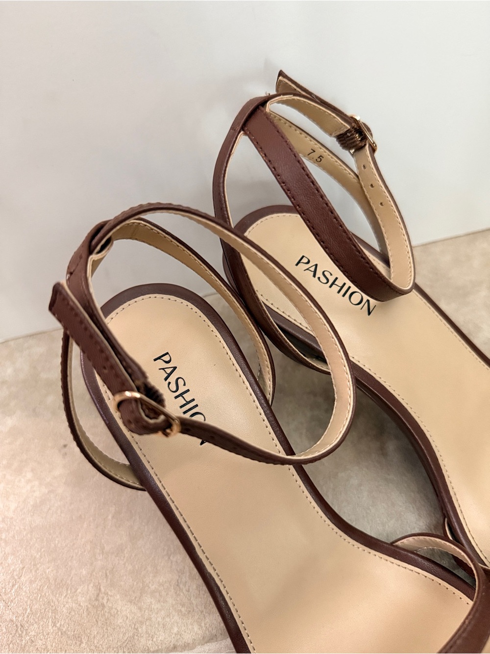 Brynn Walnut Leather 3 Inch Stilettos Size 7.5 Pashion Footwear - Picture 5 of 10